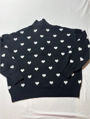 Cozy Black Half-Zip Sweater with Cute White Hearts - Size L thumbnail 5