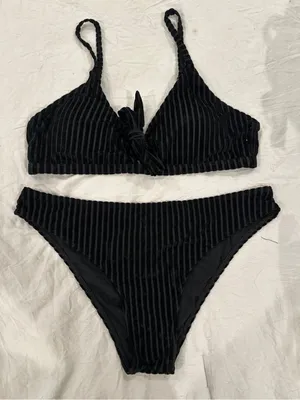 SHEIN Black Ribbed Tie-Front Bikini Set thumbnail 1
