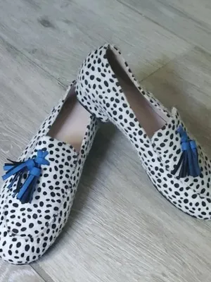 NWOT Dalmatian Print Tassel Loafers Size 40 thumbnail 3