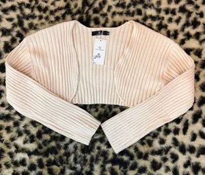 NWT Lillusory Women's Cream Ribbed Cropped Shrug sweater thumbnail 1