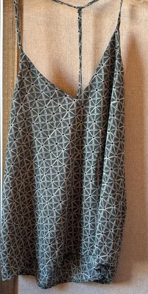 FINAL MARKDOWN Wet seal Geometric Patterned Green Women's Top medium thumbnail 1