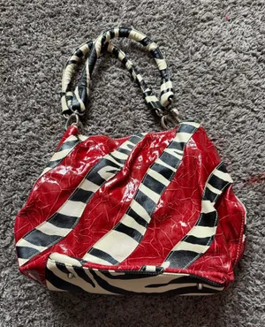 Zebra Print Purse Red thumbnail 1
