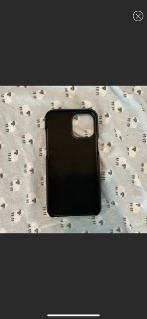 The Puffer Case Black thumbnail 2