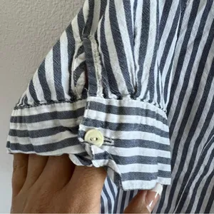 J Crew Short-Sleeve Button-Up Shirt in Stripe Style G7496 Small thumbnail 4