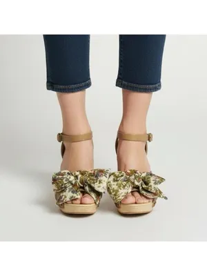 Vintage CROWN women’s wood platform heels "miss america" floral fabric bow Sz 7M thumbnail 3