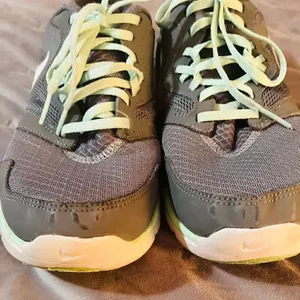 Nike Flex Running Shoes Sneakers Grey Mint Green Women’s 9.5 thumbnail 5