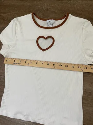 Rue 21 Baby Doll Top Heart Cut Out Size M White Ribbed Brown Trim Y2K 2000s thumbnail 6