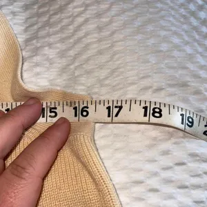 Banana Republic Cream Ribbed Tank - Size Large thumbnail 4
