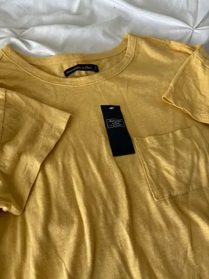 Abercrombie Tee thumbnail 2
