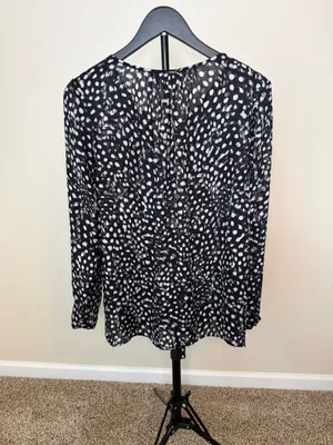Michael Michael Kors Black & White Abstract Dot Tie-Neck Long Sleeve Blouse Size L thumbnail 4