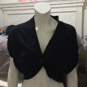 Top thumbnail 1