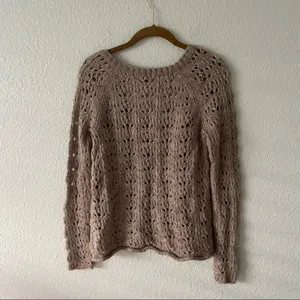 American Eagle Tan V Neck Sweater Open Knit Size Small thumbnail 5