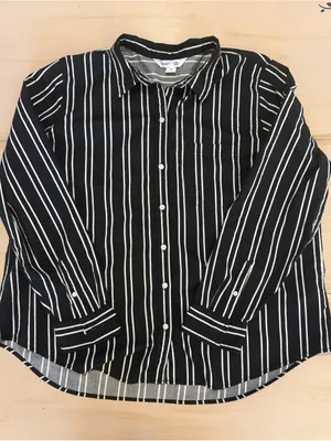 Old Navy Black and White Vertical Stripe Button-Down Shirt thumbnail 1