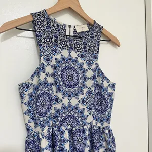 EVERLY | Women's Sleeveless Blue‎ White Geometric Print Fit Flare Midi Dress, S thumbnail 4