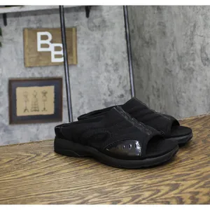 NWT Easy Spirit Traciee Square Toe Casual Flat Sandals Black Patent Multi 7.5WW thumbnail 6