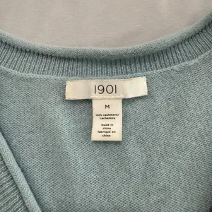 1901 Womens V-Neck 100% Cashmere Sweater Light Blue Long Sleeve Pullover Size M thumbnail 4