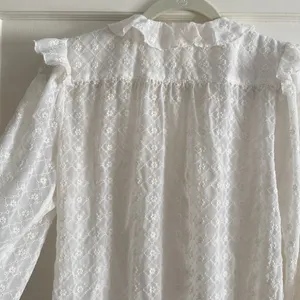 Maeve by Anthropologie, Laila Ruffle Blouse, 8 thumbnail 2