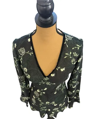 Vintage Y2K New York & Company Sheer Floral Blouse Whimsigoth Bell Sleeve M thumbnail 4