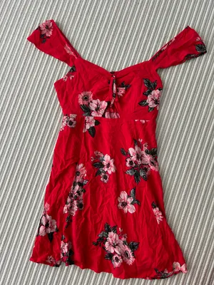 Target Floral Red Dress thumbnail 1