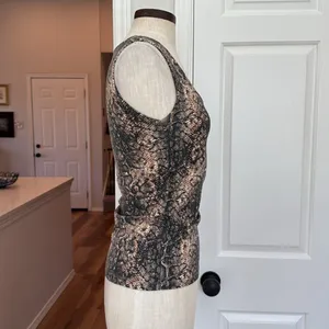 Snakeskin Print square neck Sleeveless Top Zara thumbnail 8