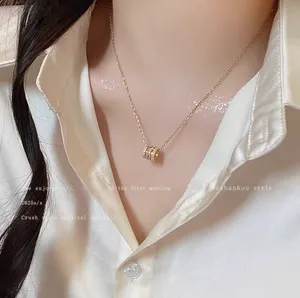 Vintage fashion Square pendant Necklace thumbnail 3