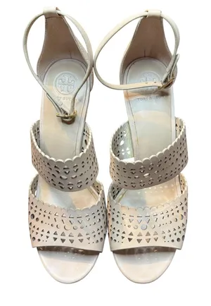 Tory Burch Shoes‎ Womens Size 8.5 Beige Leather Cutout Ankle Strap Sandals Heels thumbnail 1