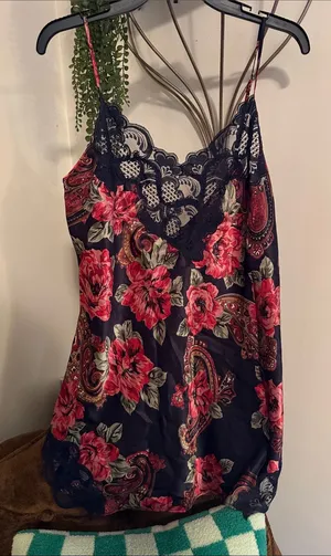 Vintage Gold Tag Victoria’s Secret Lingerie Floral Slip Dress thumbnail 1