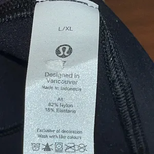 Lululemon new with tags reflective, running beanie women’s l/xl thumbnail 8