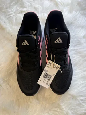 Women’s Nike Running Shoes Black White 6 thumbnail 2