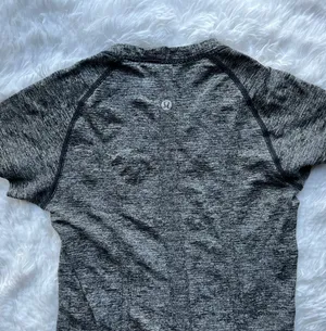 Lululemon Swiftly Tech thumbnail 3