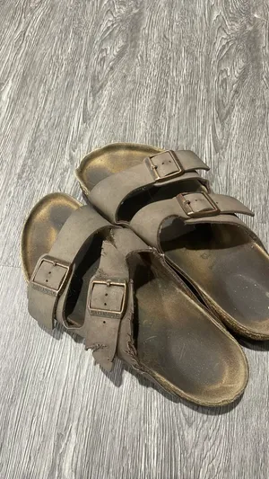Brown Size 10 thumbnail 2