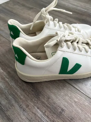 Veja Campo Leather Sneakers in White with Emerald Green size 5 thumbnail 7