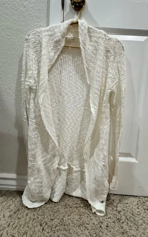 Roxy true Y2K knit cardigan. Grandmacore, beach, coastal, garden, cozy cottage thumbnail 1