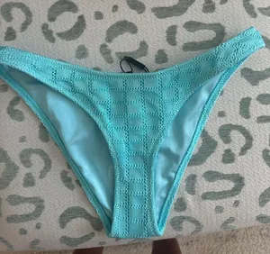 Triangl Bottoms thumbnail 1