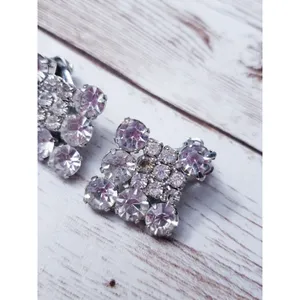 Vintage Clip On Earrings - Cluster of Clear Gems with Silver Tone - 1" thumbnail 3