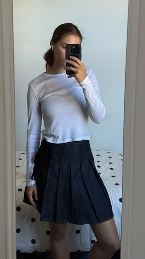 Lisa says Gag Wrap Skirt thumbnail 1