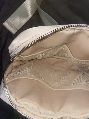 Parelel Everywhere Belt Bag 1L, White Opal thumbnail 3