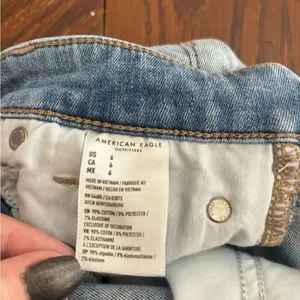 American Eagle Super Hi-Rise Shortie Palm Print Jean Shorts Size 6 thumbnail 4