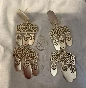 Kendra Scott Emmet Statement Filigree Drop Earrings in Gold thumbnail 4