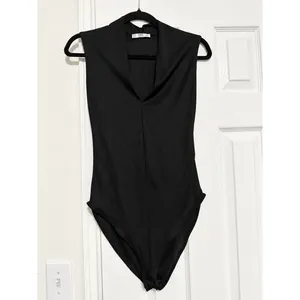 Zara Collection Black Draped Cowl Neck Sleeveless Bodysuit Size Medium thumbnail 2