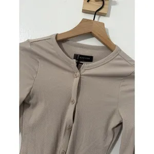 White Fox Ribbed Long Sleeve Body Suit Button Front Beige Small Rayon thumbnail 2