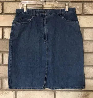 Marsh Landing 💙💙💙3 for 12$💙💙💙Blue Jean Skirt thumbnail 1