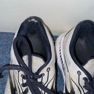 Brooks Adrenaline Guide rails women 8.5 running shoes grey & black thumbnail 5
