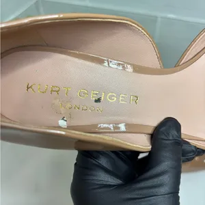 Kurt Geiger London Nude Patent Leather Pointed Toe Kitten Heels Women’s Size 7 thumbnail 4