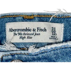 Abercrombie & Fitch The ’90s Relaxed Jean High Rise Blue Denim Jeans Size 31 12 thumbnail 3