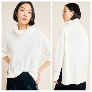 ANTHROPOLOGIE Blair Slouchy Turtle Neck Sweater in Cream Off White Size Medium thumbnail 2