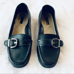 Thom McAn Black Leather Slip On Loafers Size 5.5 Professional Work Flats thumbnail 4
