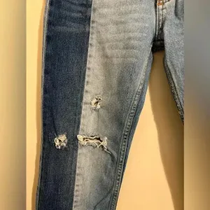 Free People We The Free‎ Women's Two Toned Patchwork Distressed Denim Jeans 24 thumbnail 7