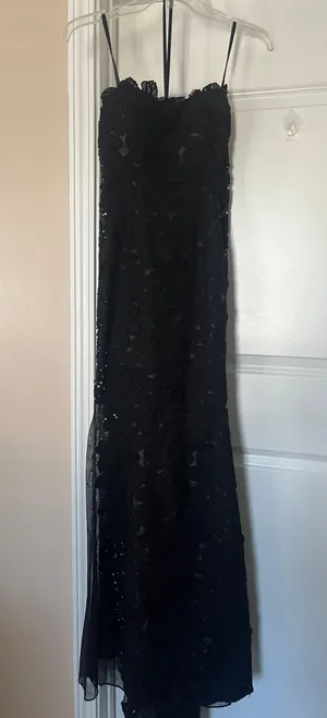 Prom Dress! Black Size 4 thumbnail 1