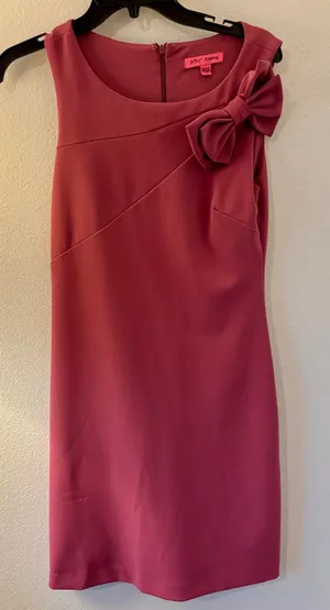 Betsey Johnson Pink Bow Shoulder Sheath Dress Sleeveless Asymmetrical Seam 2 thumbnail 1